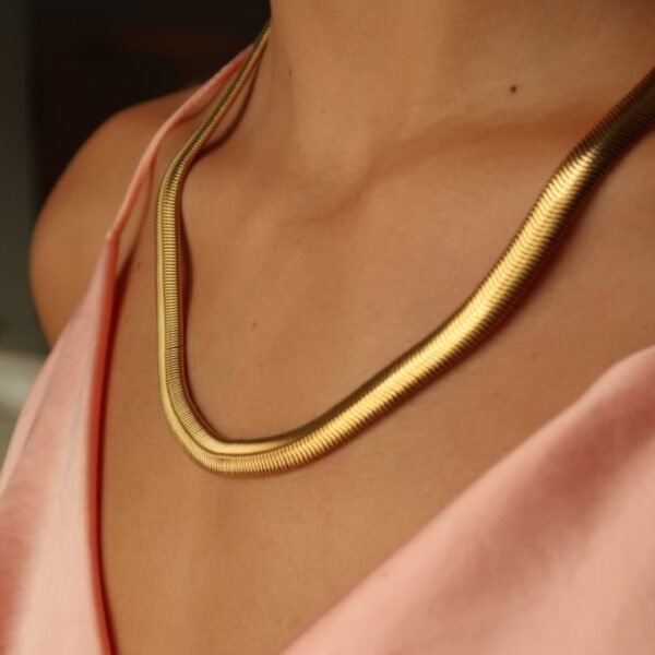 Waterproof, Sweatproof & Tarnish-free 18k gold plated women necklace