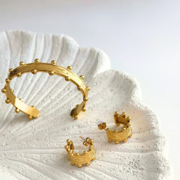 18k gold plated bracelet