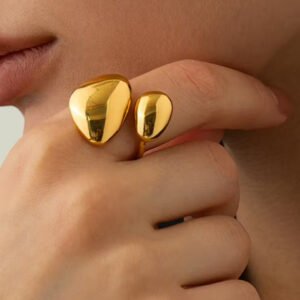 Waterproof, Sweatproof & Tarnish-free 18k gold plated women ring