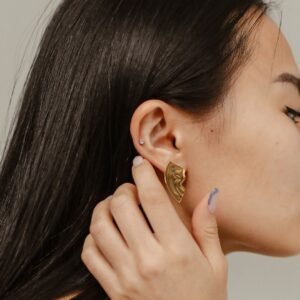 Waterproof, Sweatproof & Tarnish-free 18k gold plated women earring